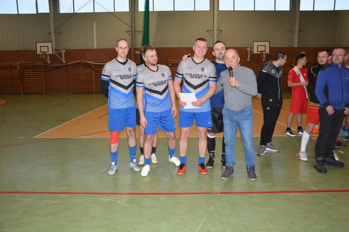 Święto futbolu w Gromadce