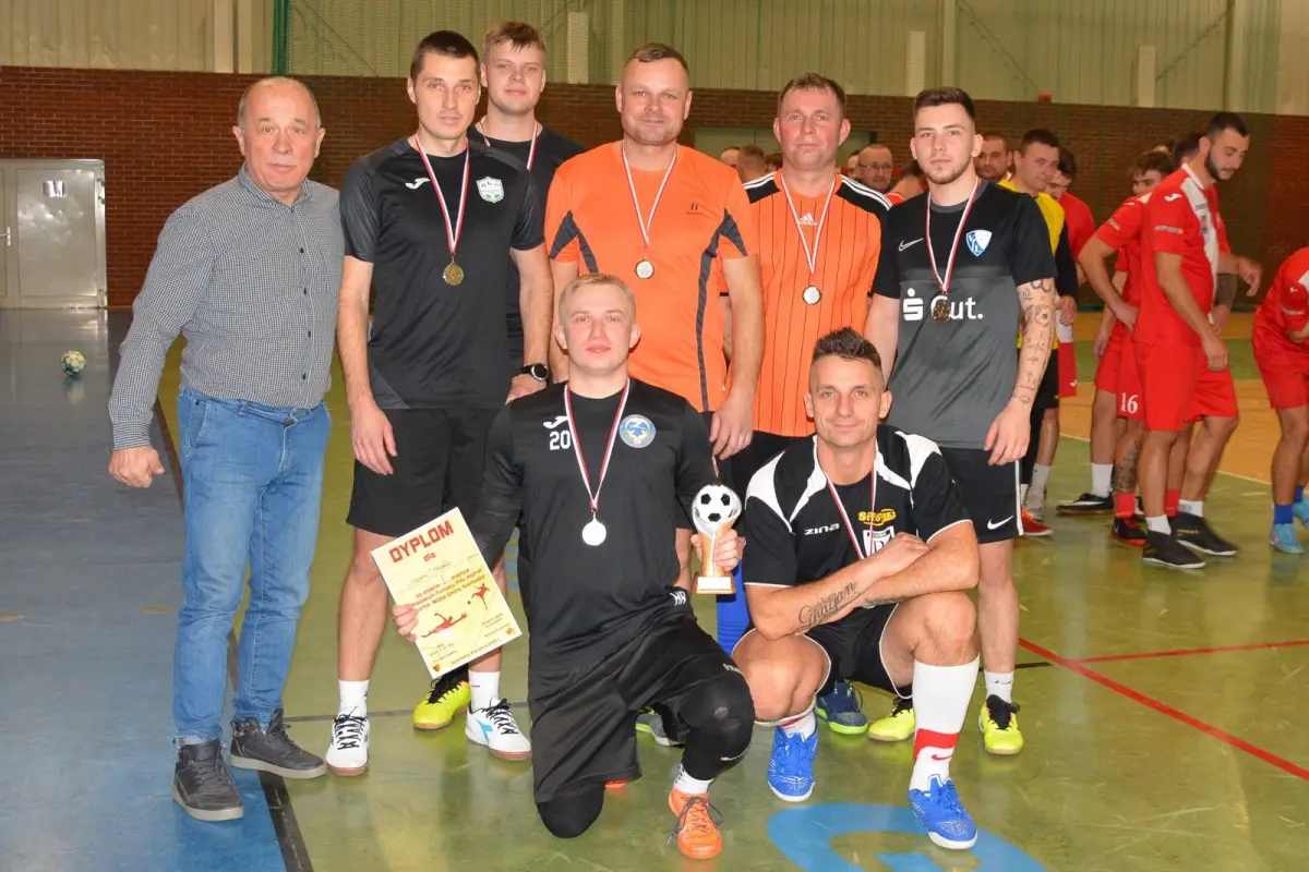 Święto futbolu w Gromadce