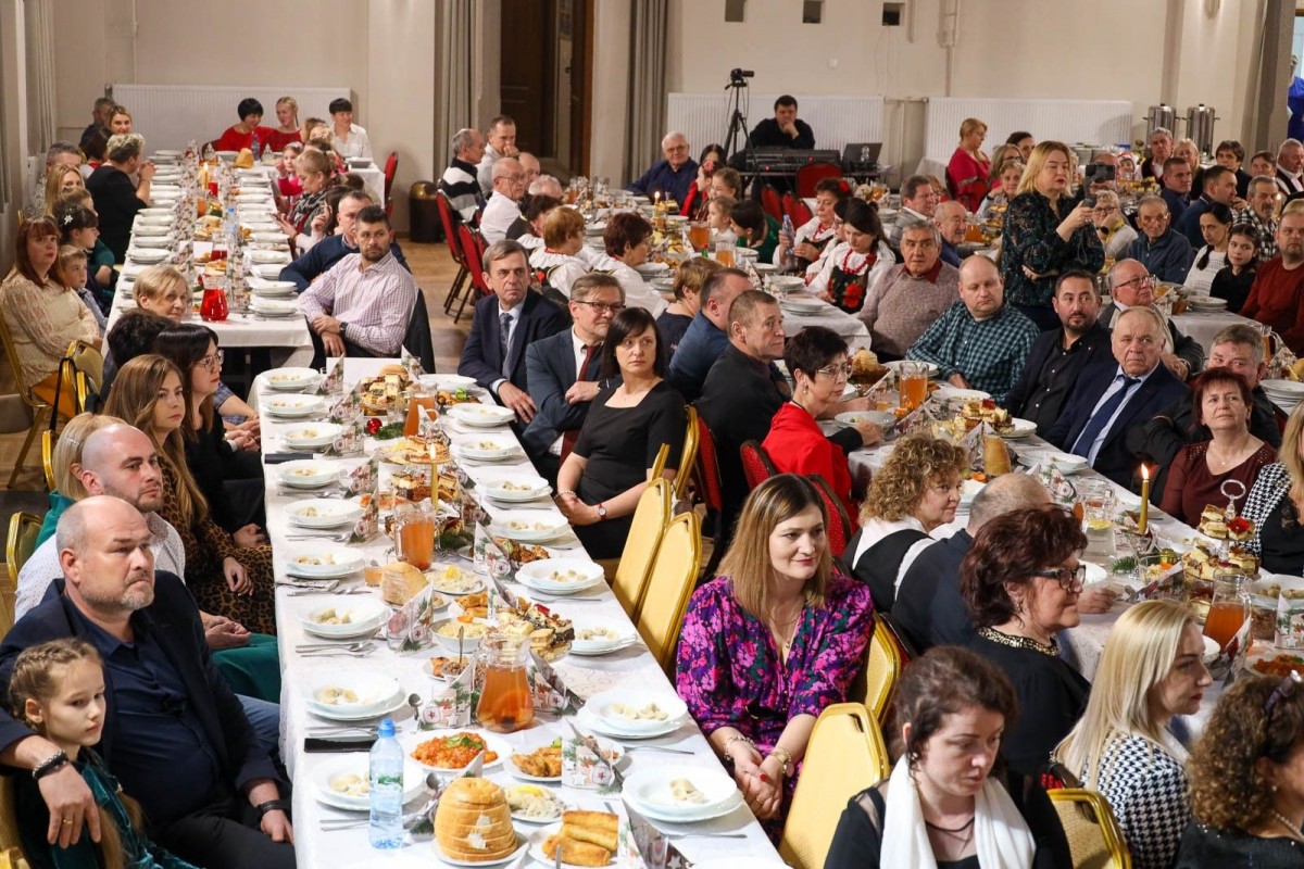 Wigilia wielu kultur w Gromadce