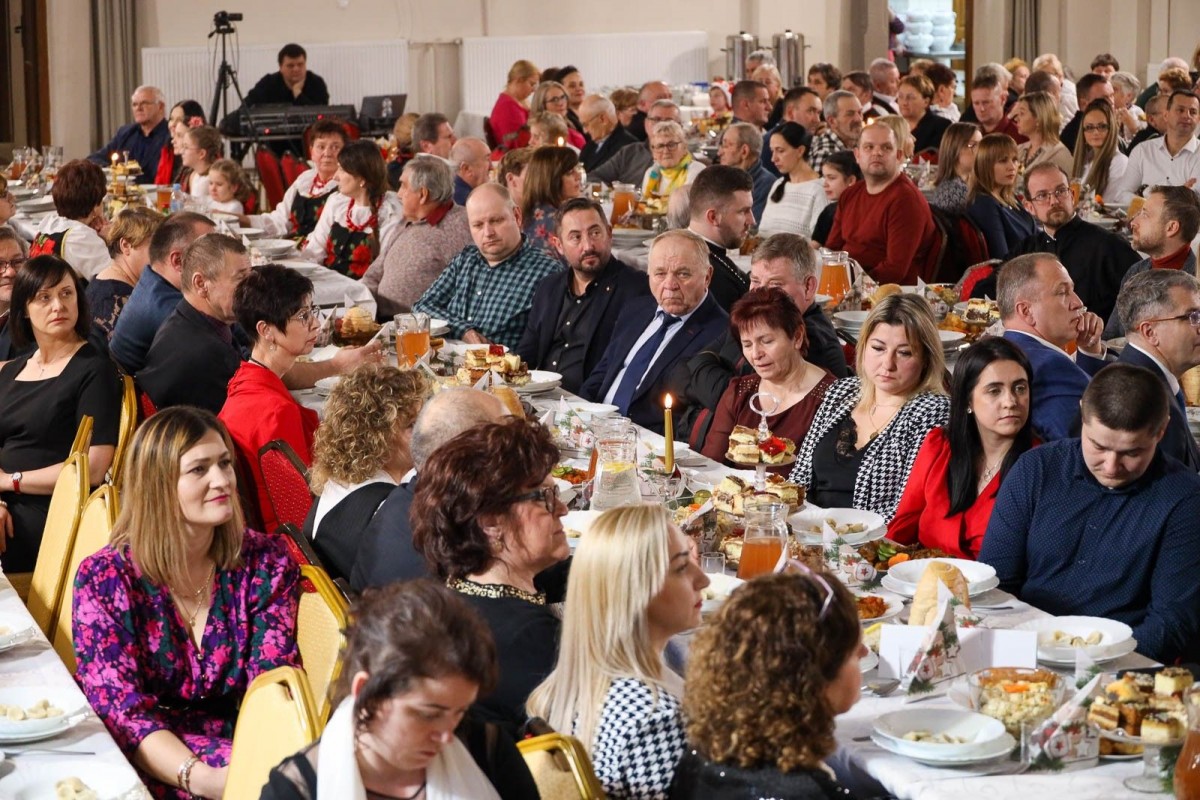 Wigilia wielu kultur w Gromadce