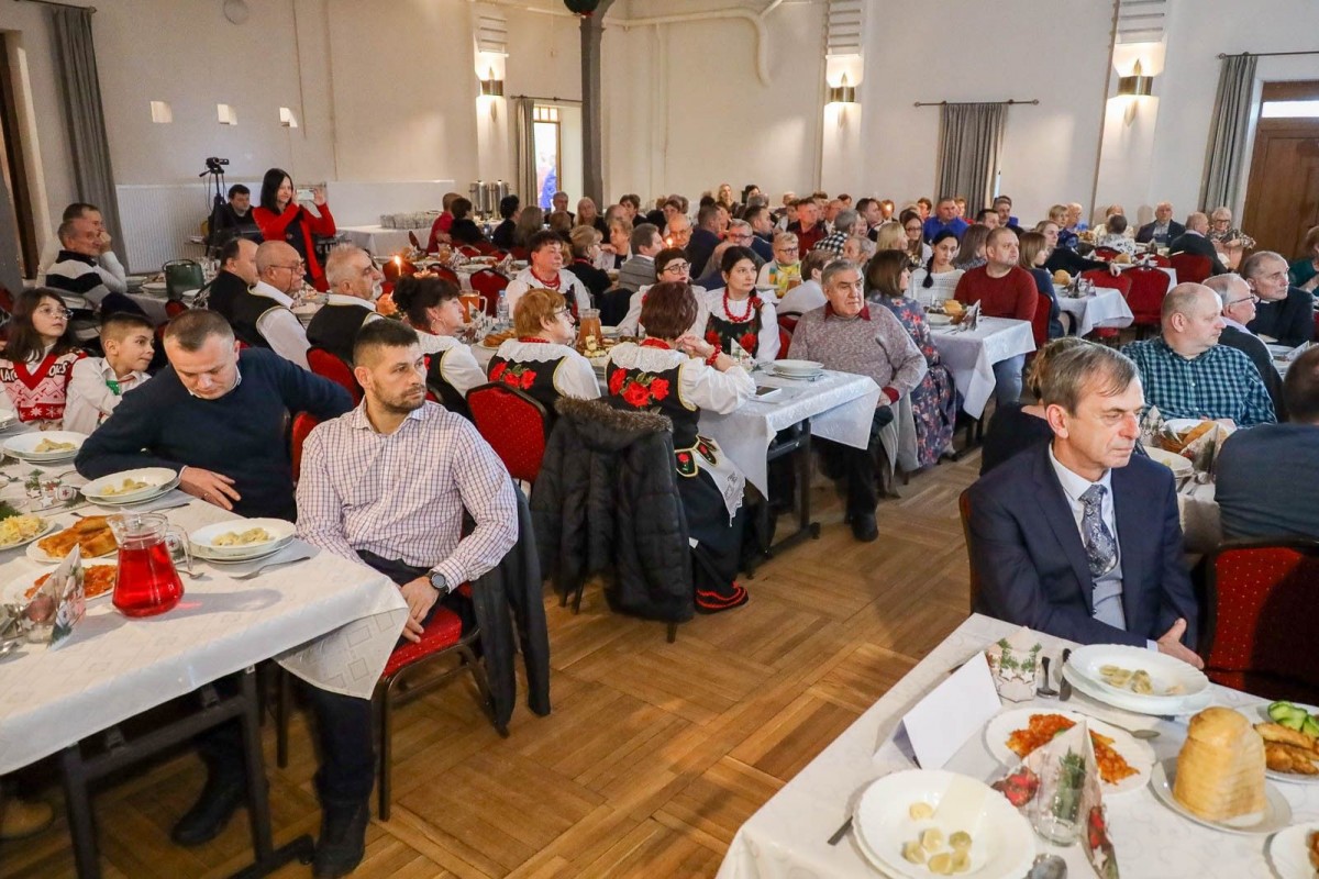 Wigilia wielu kultur w Gromadce