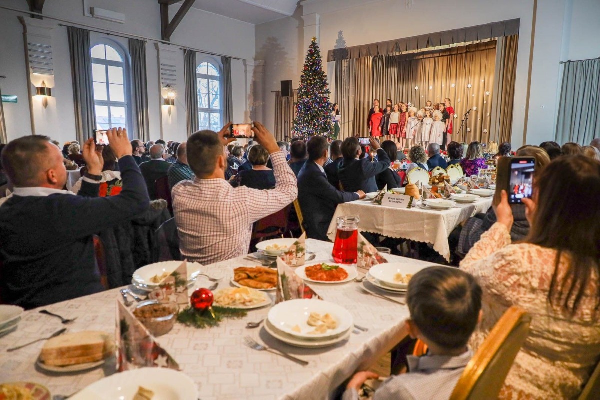 Wigilia wielu kultur w Gromadce