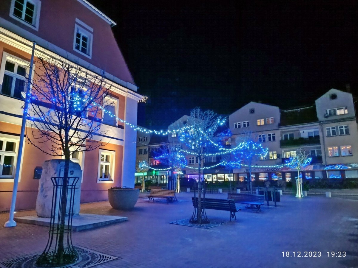 Ozdoby świąteczne w Nowogrodźcu