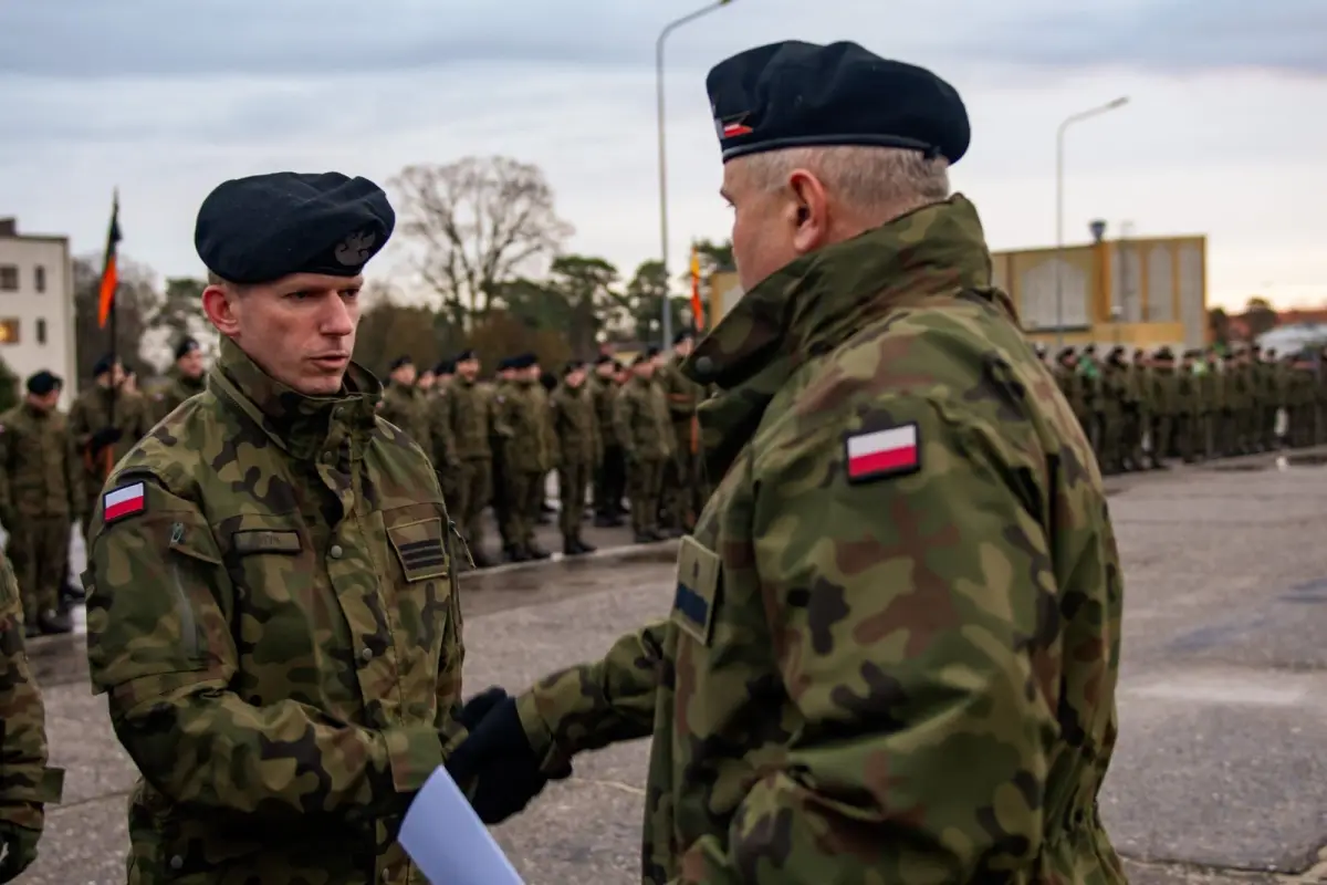 Uroczystość w 10 Brygadzie Kawalerii Pancernej w Świętoszowie