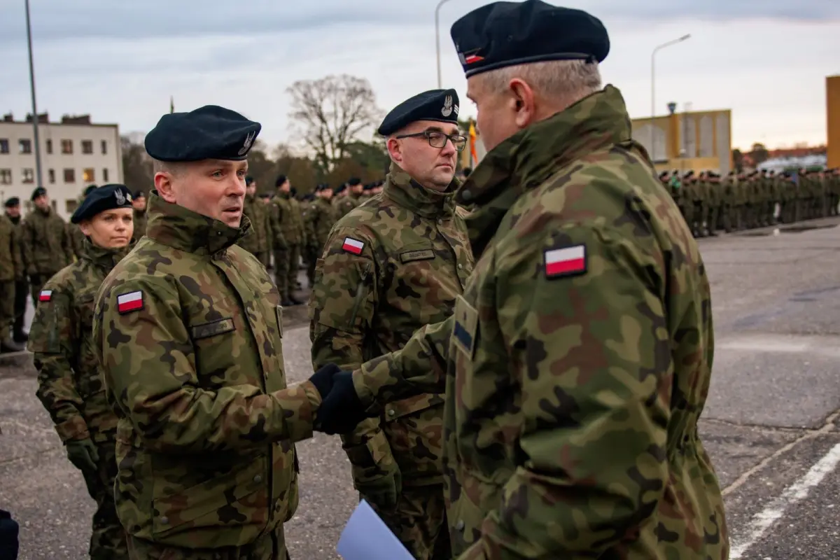 Uroczystość w 10 Brygadzie Kawalerii Pancernej w Świętoszowie