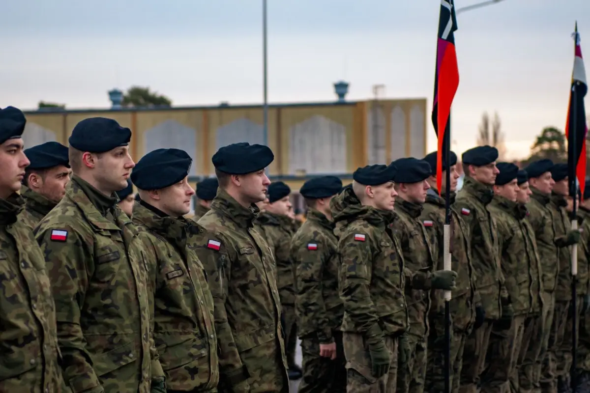 Uroczystość w 10 Brygadzie Kawalerii Pancernej w Świętoszowie