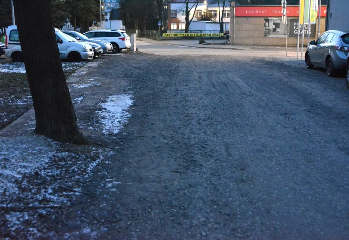 Droga przy Orlej w Bolesławcu
