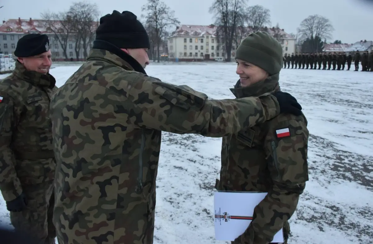 Uroczystość w 23 Śląskim Pułku Artylerii w Bolesławcu