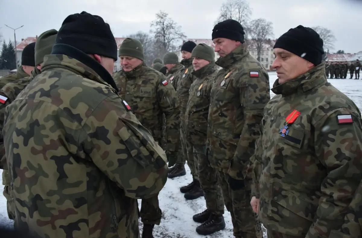 Uroczystość w 23 Śląskim Pułku Artylerii w Bolesławcu