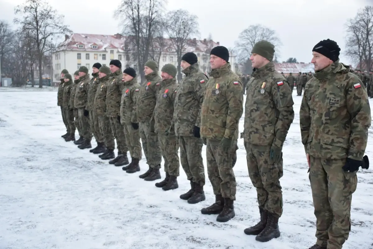 Uroczystość w 23 Śląskim Pułku Artylerii w Bolesławcu