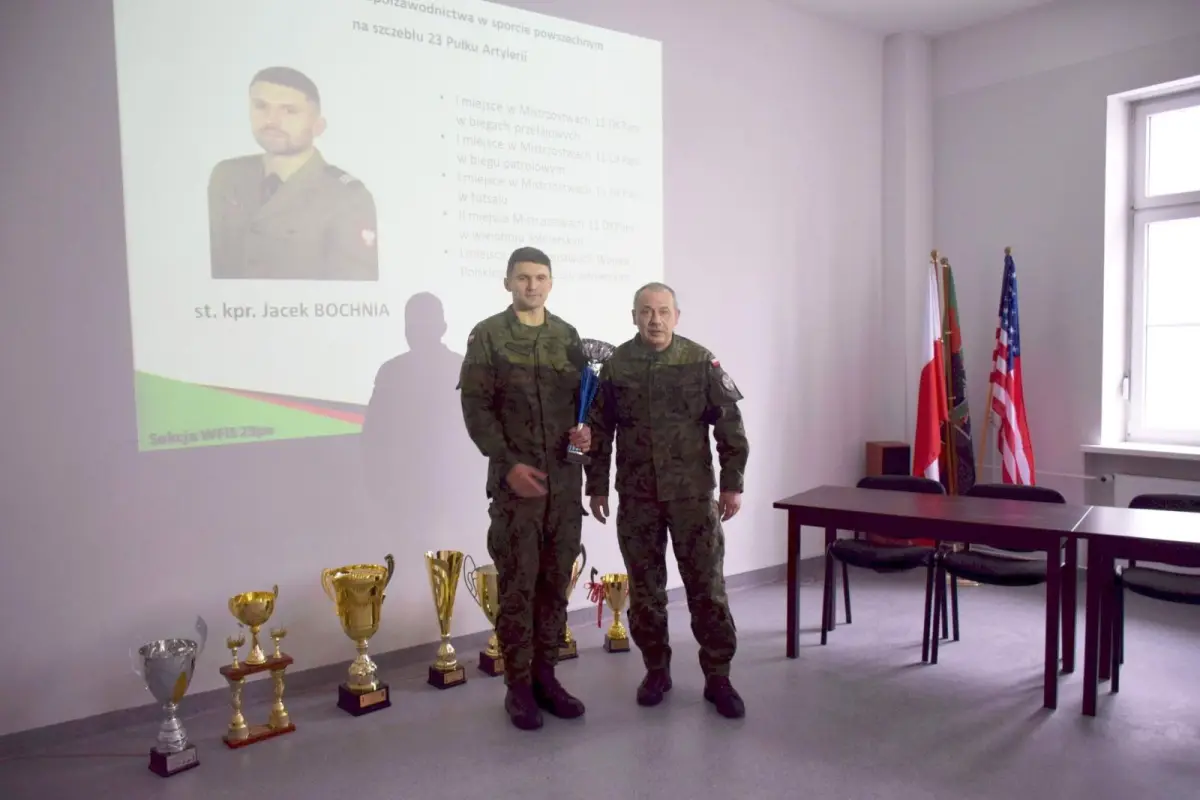 Uroczystość w 23 Śląskim Pułku Artylerii w Bolesławcu