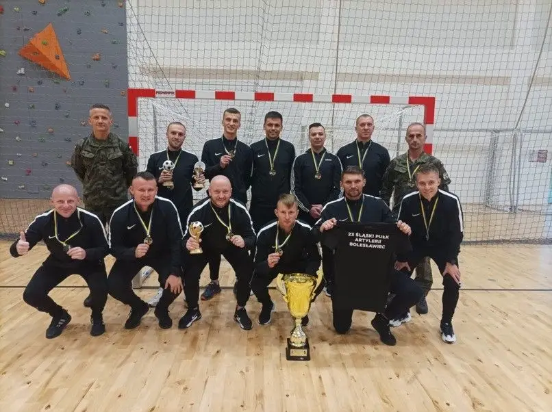 Uroczystość w 23 Śląskim Pułku Artylerii w Bolesławcu