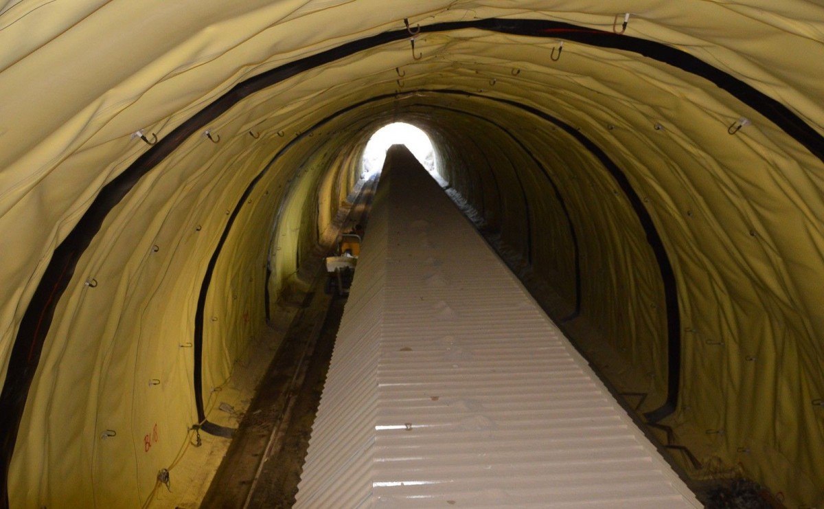 PKP: Ostatnie prace w tunelu na trasie Wrocław–Jelenia Góra