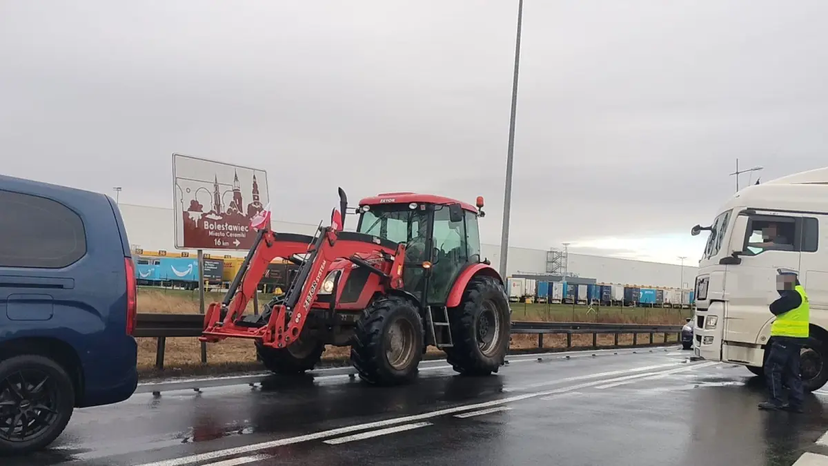 Protest in the zone