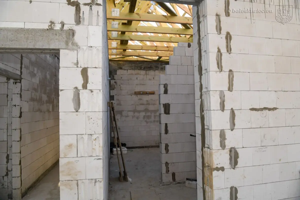 Prace przy parku wodnym przy ulicy Spacerowej w Bolesławcu