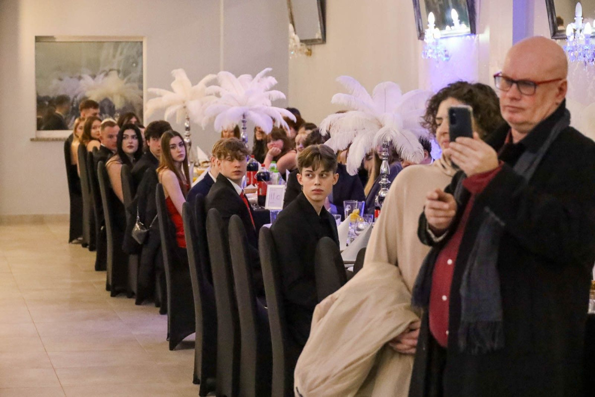 Studniówka liceum Oxpress