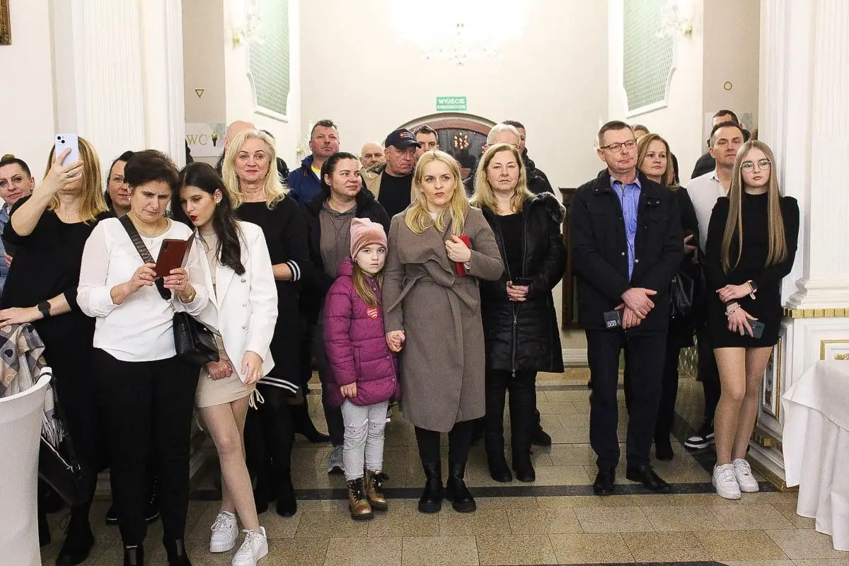 Maturzyści z ZSOiZ bawią się na studniówce