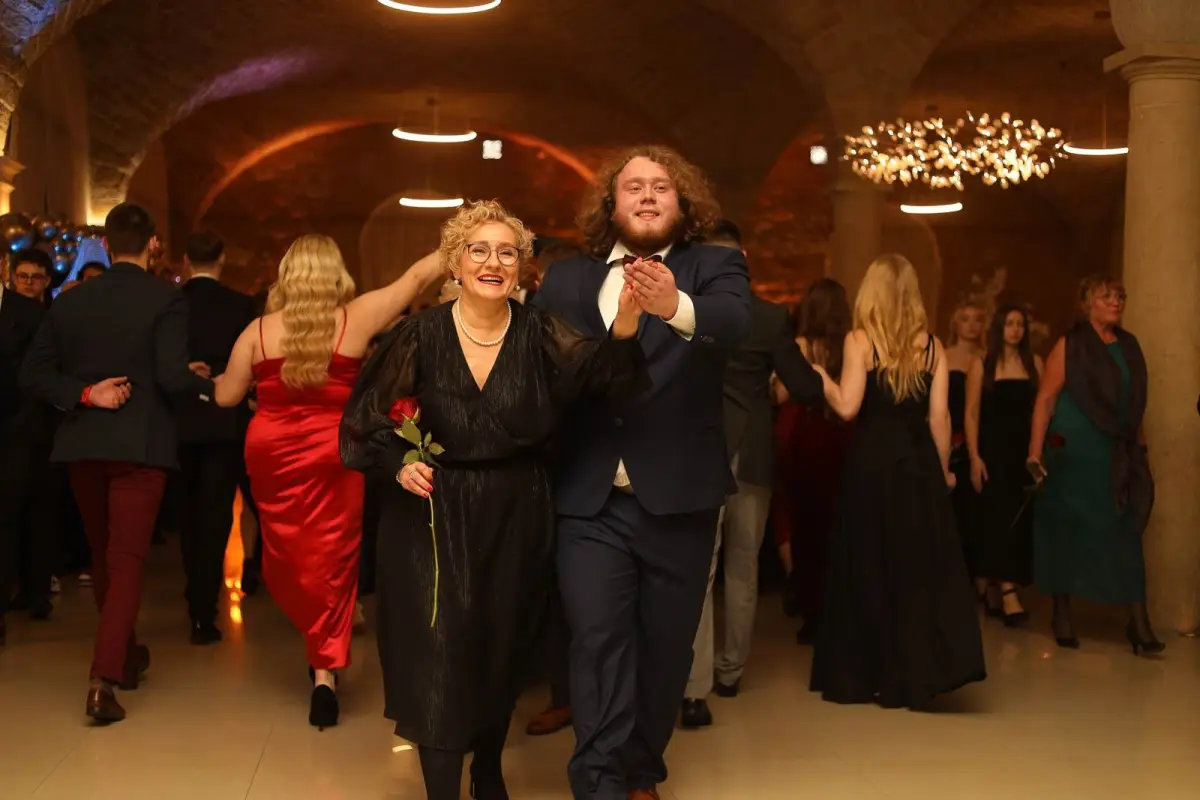 Studniówka Zespołu Szkół Handlowych i Usługowych w Bolesławcu