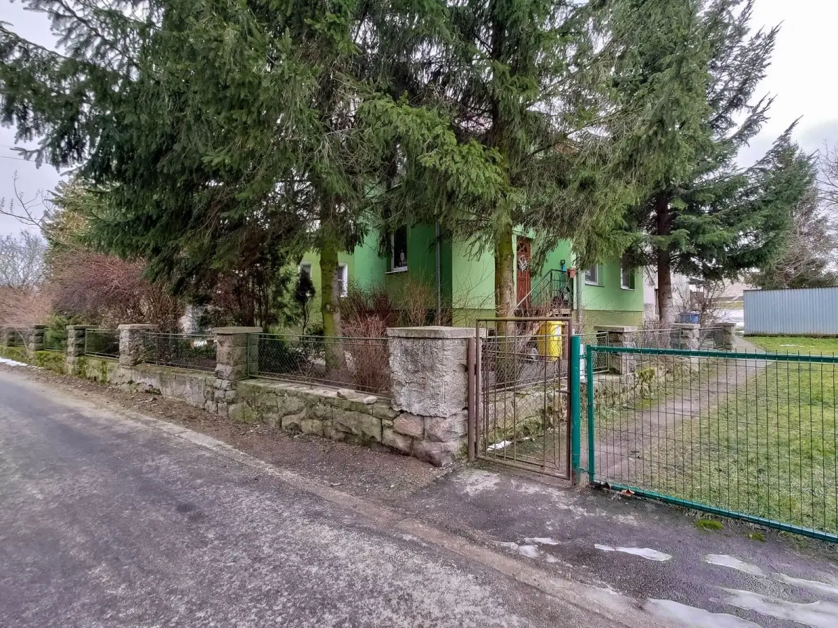 Dojazd do tej nieruchomości i biura rachunkowego ma być, według właścicielki, utrudniony