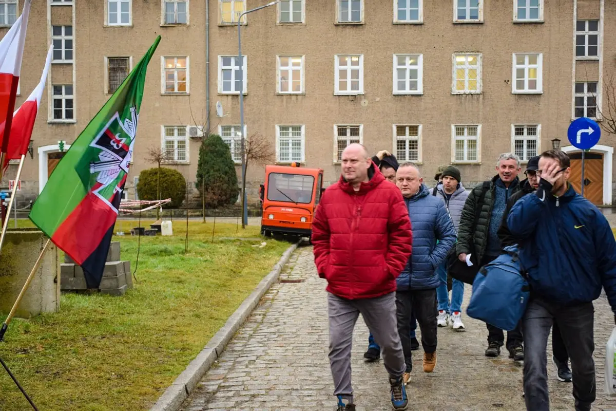 Żołnierze rezerwy na ćwiczeniach w bolesławieckim pułku