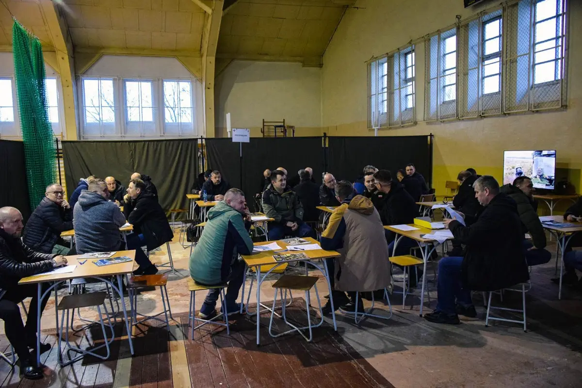 Żołnierze rezerwy na ćwiczeniach w bolesławieckim pułku