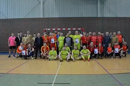 OSP Różyniec zwyciężyła w turnieju Futstal w Gromadce