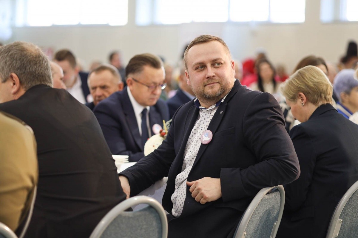 Spotkanie osób z niepełnosprawnościami w sali I LO