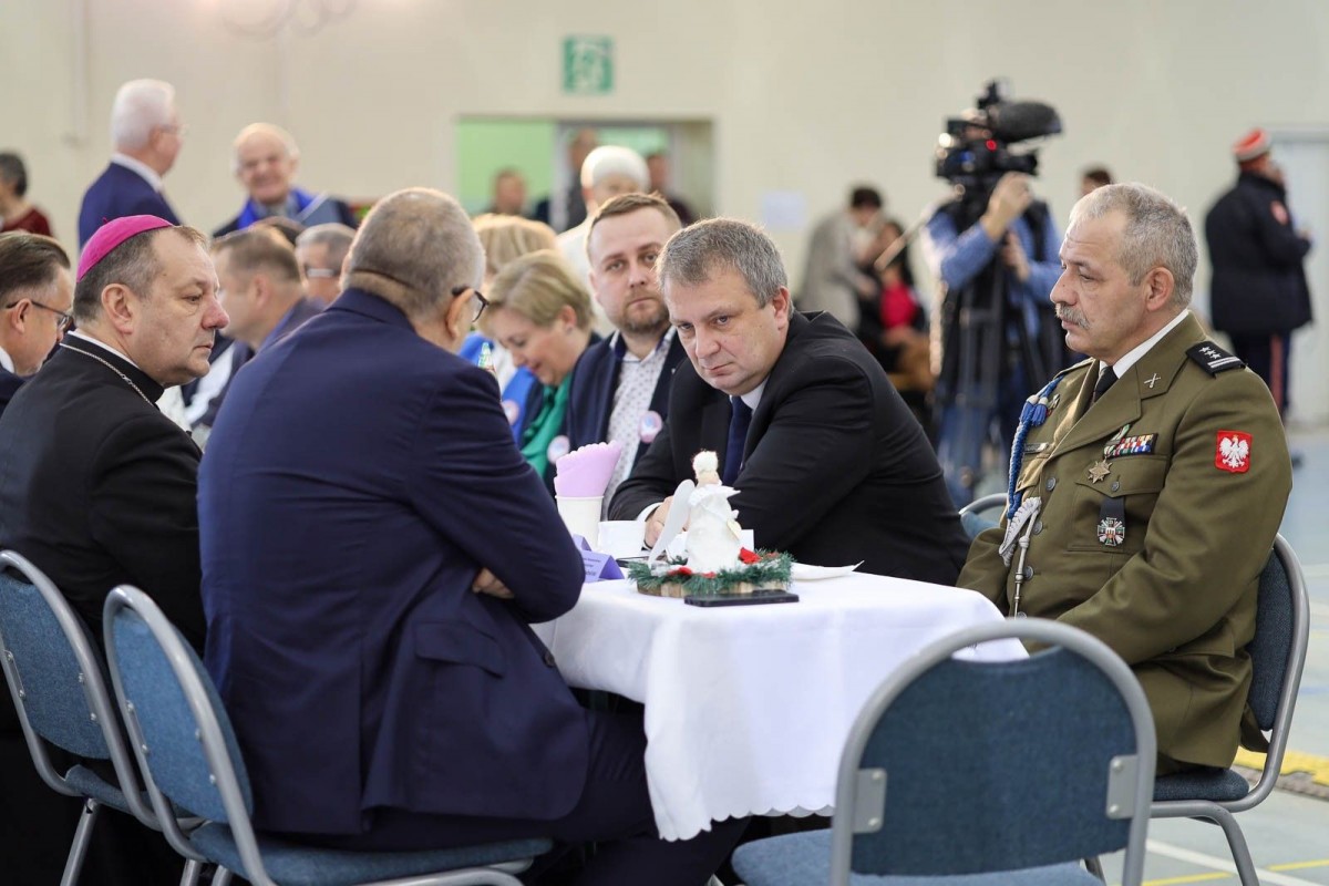 Spotkanie osób z niepełnosprawnościami w sali I LO