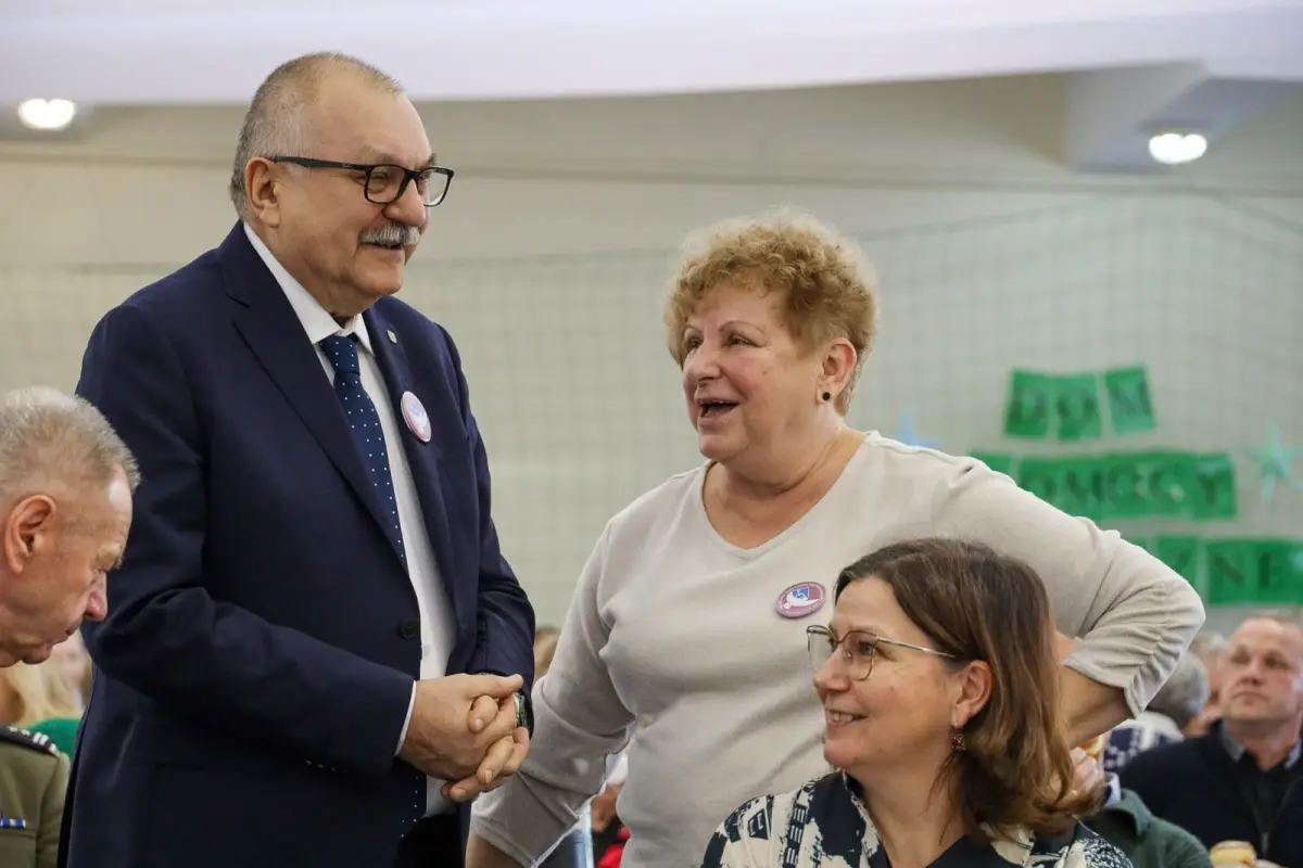 Spotkanie osób z niepełnosprawnościami w sali I LO