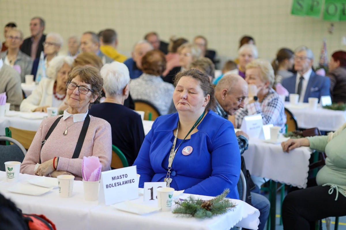 Spotkanie osób z niepełnosprawnościami w sali I LO