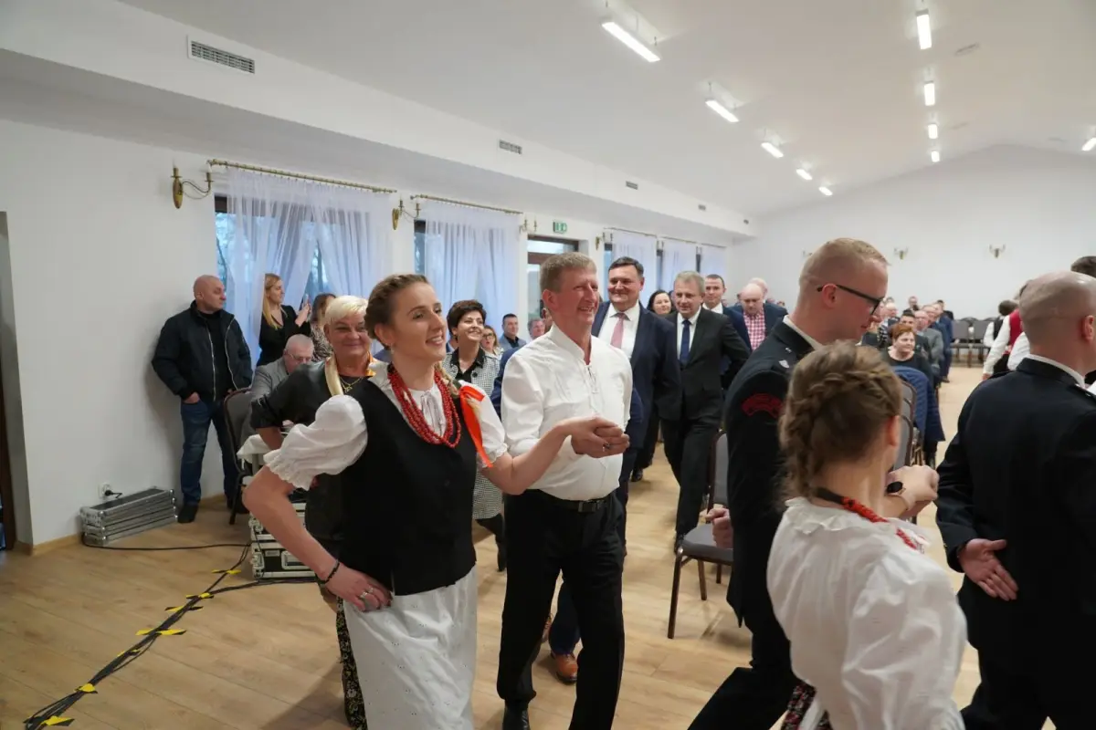 Uroczyste otwarcie Świetlicy Wiejskiej „Parkowy Dwór” w Gościszowie