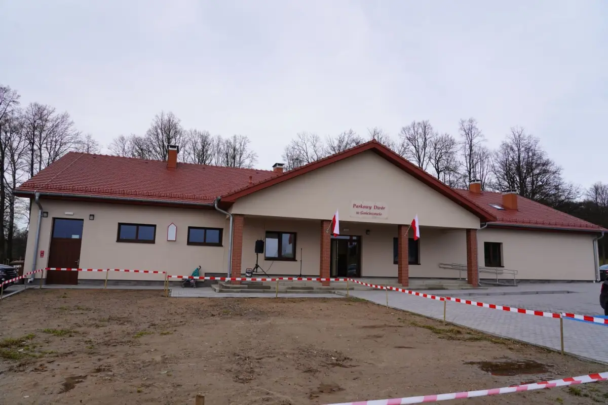 Uroczyste otwarcie Świetlicy Wiejskiej „Parkowy Dwór” w Gościszowie