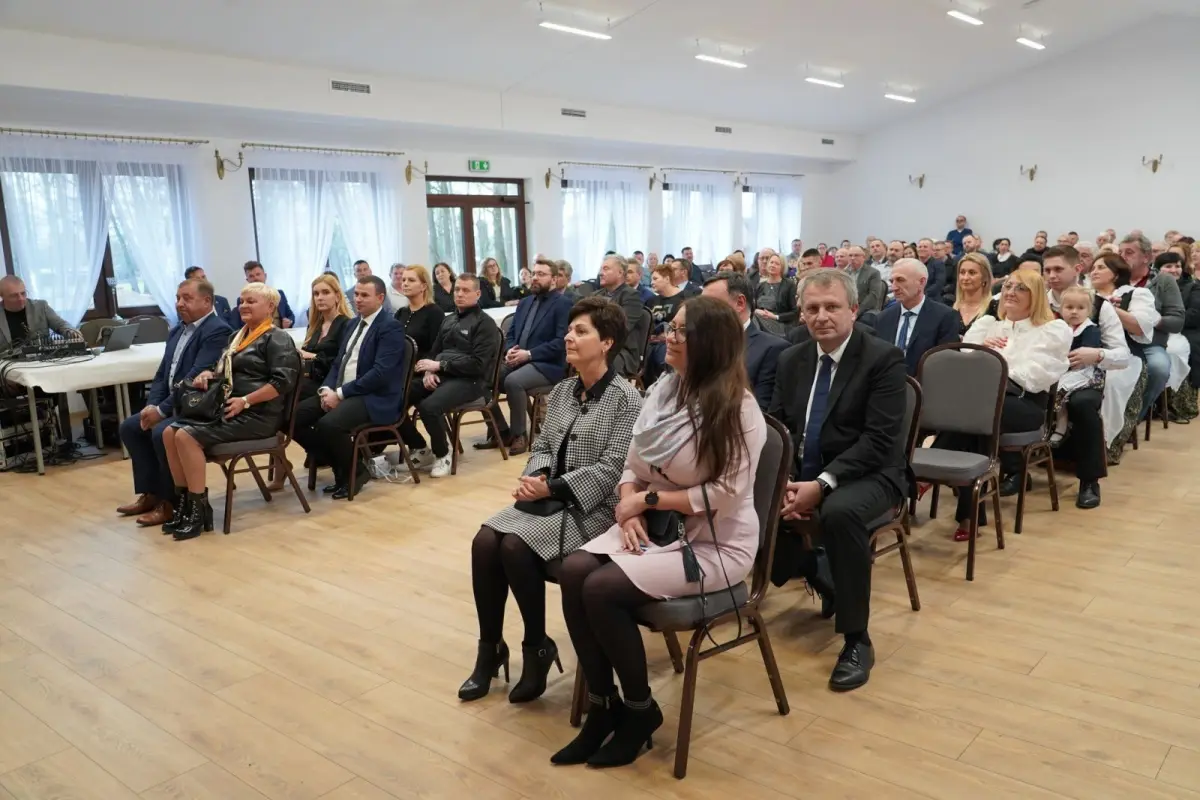 Uroczyste otwarcie Świetlicy Wiejskiej „Parkowy Dwór” w Gościszowie