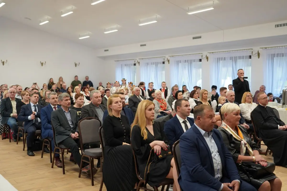 Uroczyste otwarcie Świetlicy Wiejskiej „Parkowy Dwór” w Gościszowie