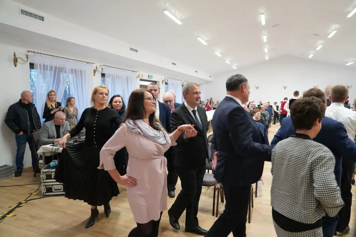 Uroczyste otwarcie Świetlicy Wiejskiej „Parkowy Dwór” w Gościszowie