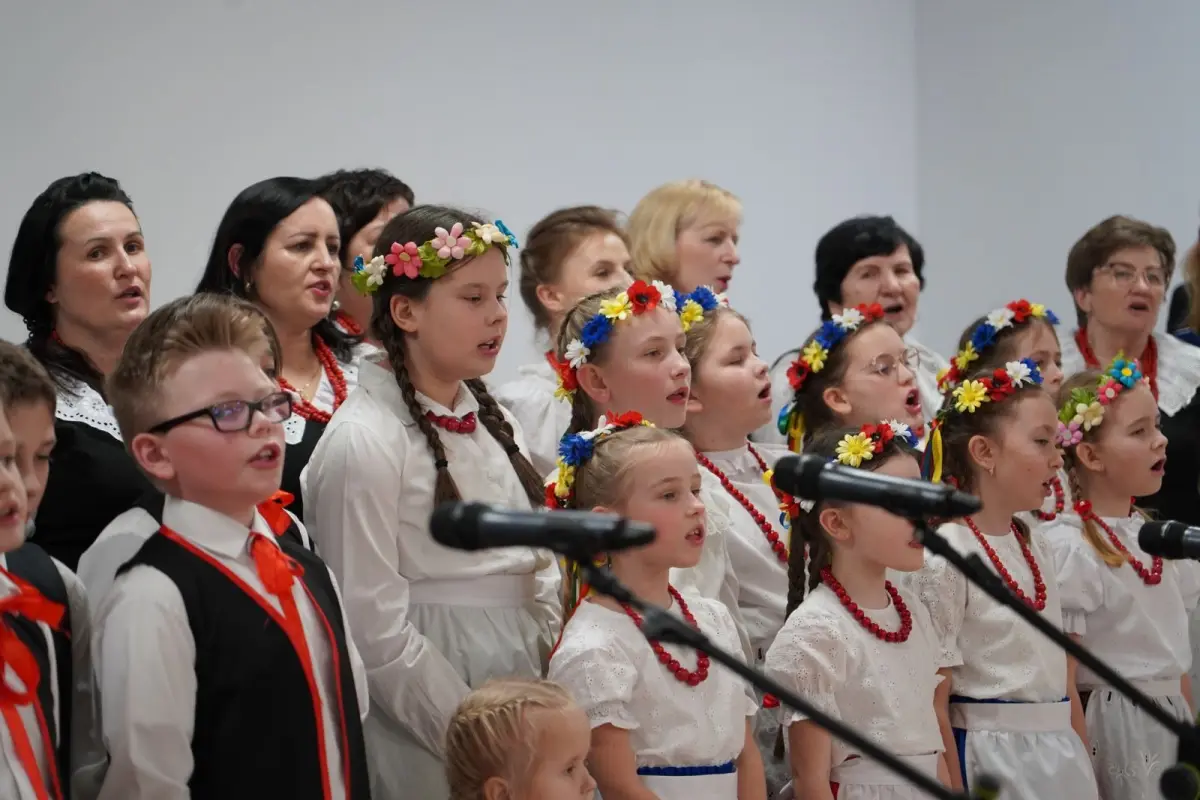 Uroczyste otwarcie Świetlicy Wiejskiej „Parkowy Dwór” w Gościszowie
