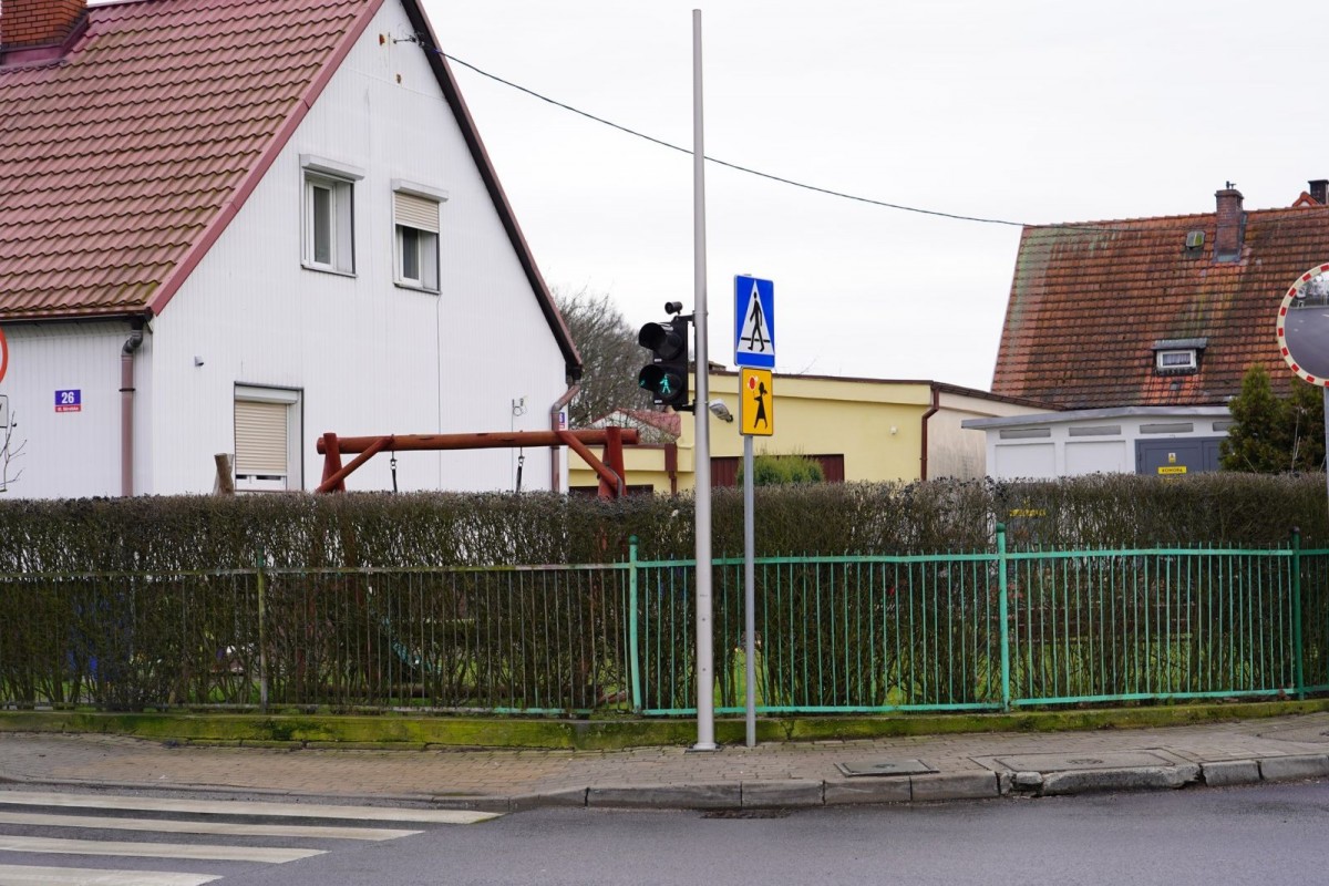 Sygnalizacja świetlna na skrzyżowaniu ul. Staszica i Góralskiej w Bolesławcu