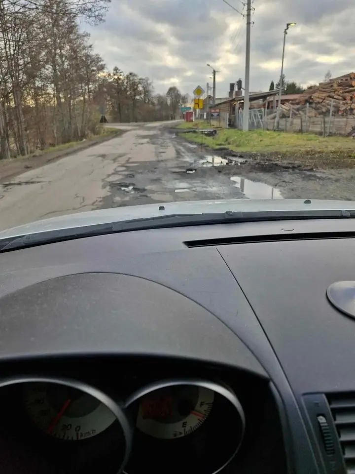 Droga w Gościszowie