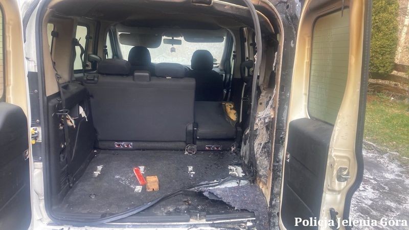 Samochód i podejrzany