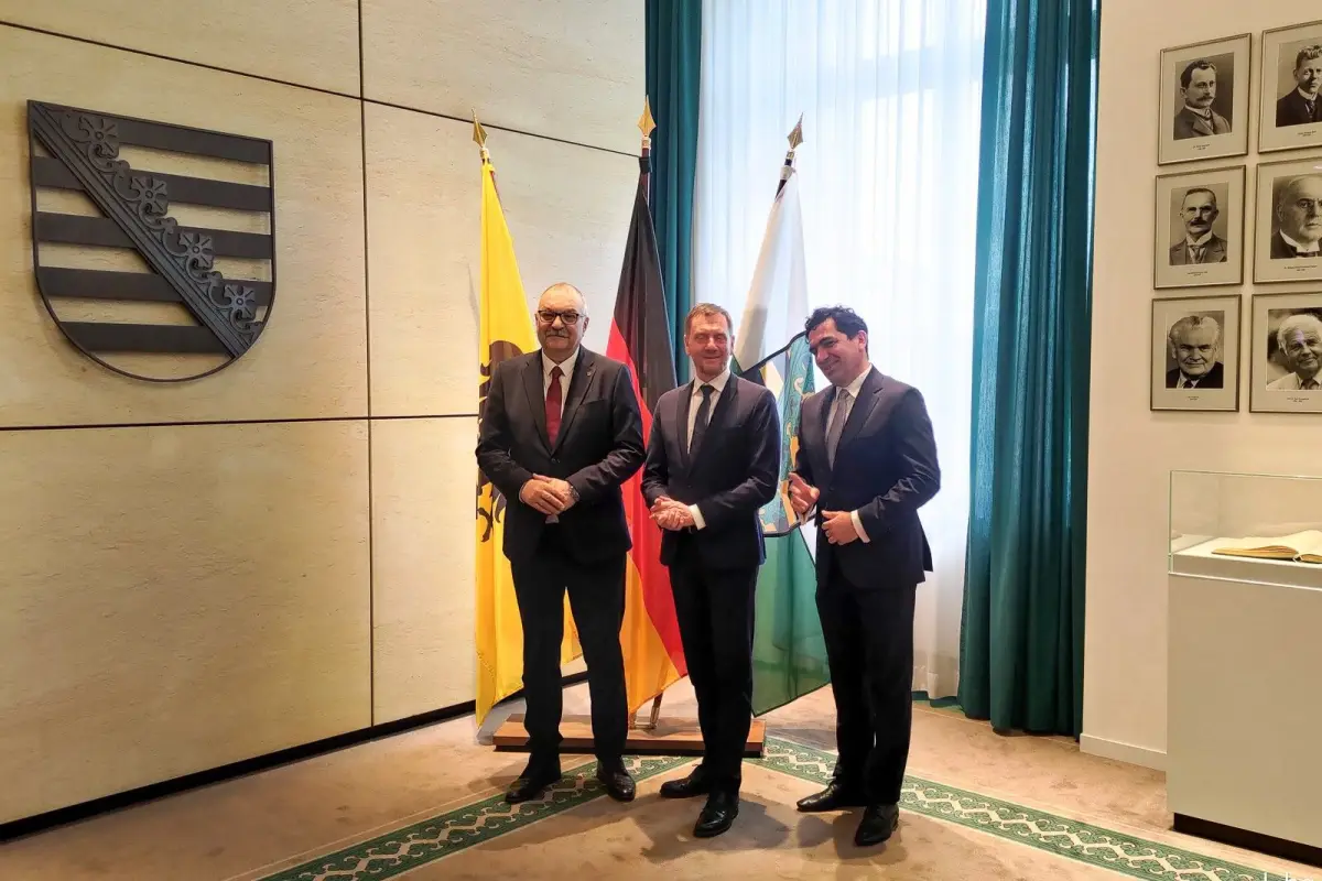 25-lecie współpracy, konferencja prasowa Marszałka i Premiera Saksonii