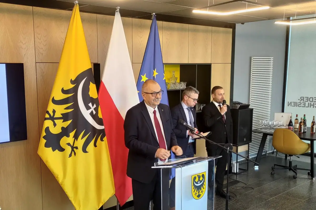 25-lecie współpracy, konferencja prasowa Marszałka i Premiera Saksonii