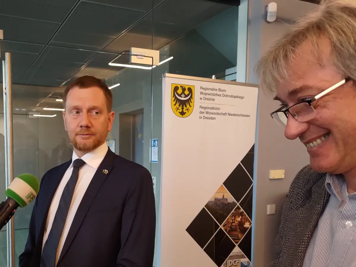 25-lecie współpracy, konferencja prasowa Marszałka i Premiera Saksonii