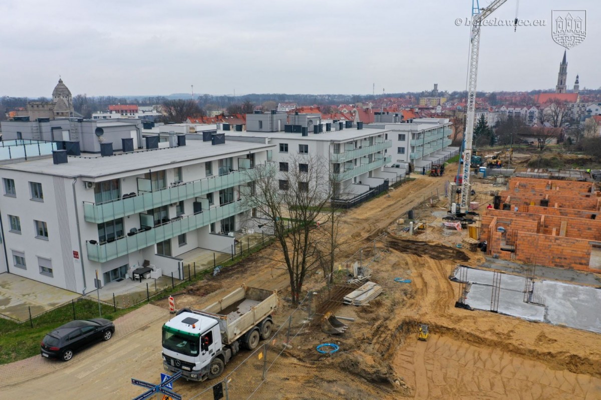 Prace przy Powstańców Warszawy