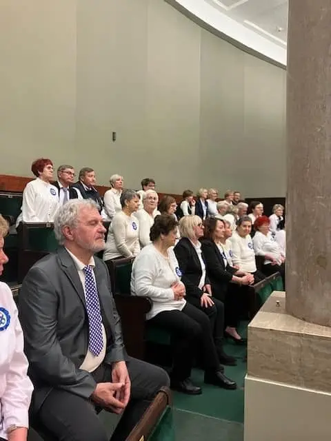 Słuchacze Uniwersytetu Trzeciego Wieku z Bolesławca z wizytą w sejmie