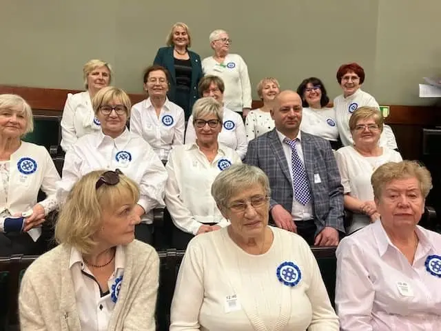 Słuchacze Uniwersytetu Trzeciego Wieku z Bolesławca z wizytą w sejmie