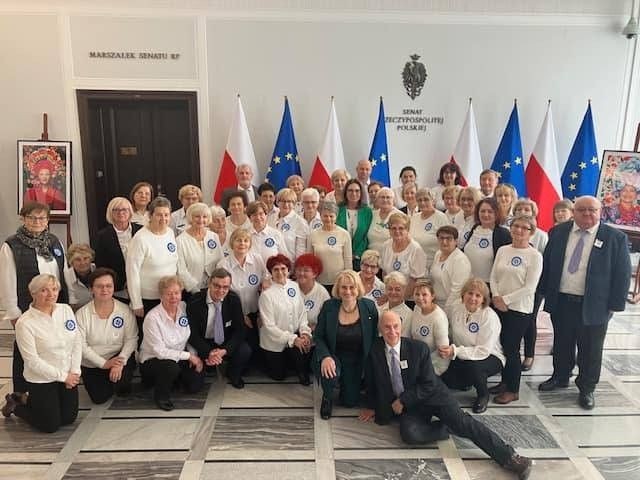 Słuchacze Uniwersytetu Trzeciego Wieku z Bolesławca z wizytą w sejmie