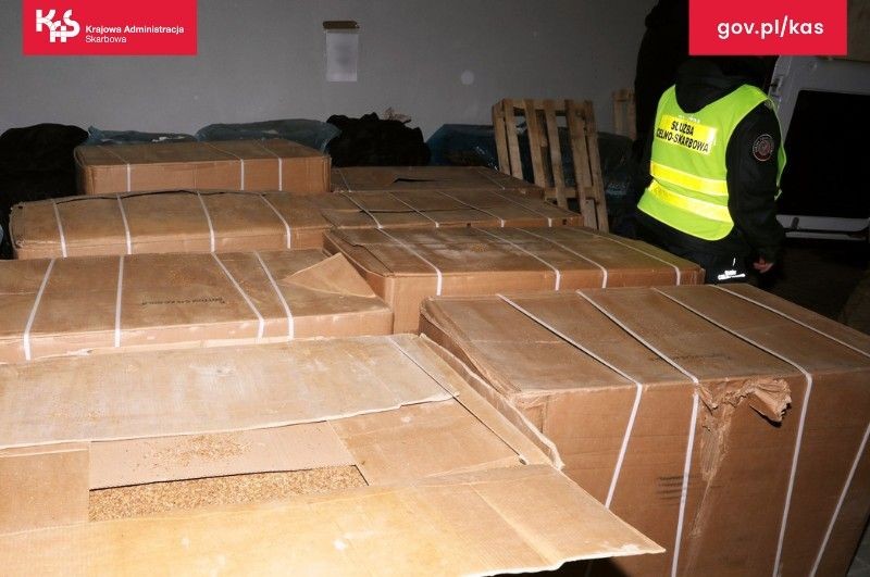 Funkcjonariusze i tytoń