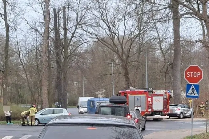Kolizja na Jeleniogórskiej