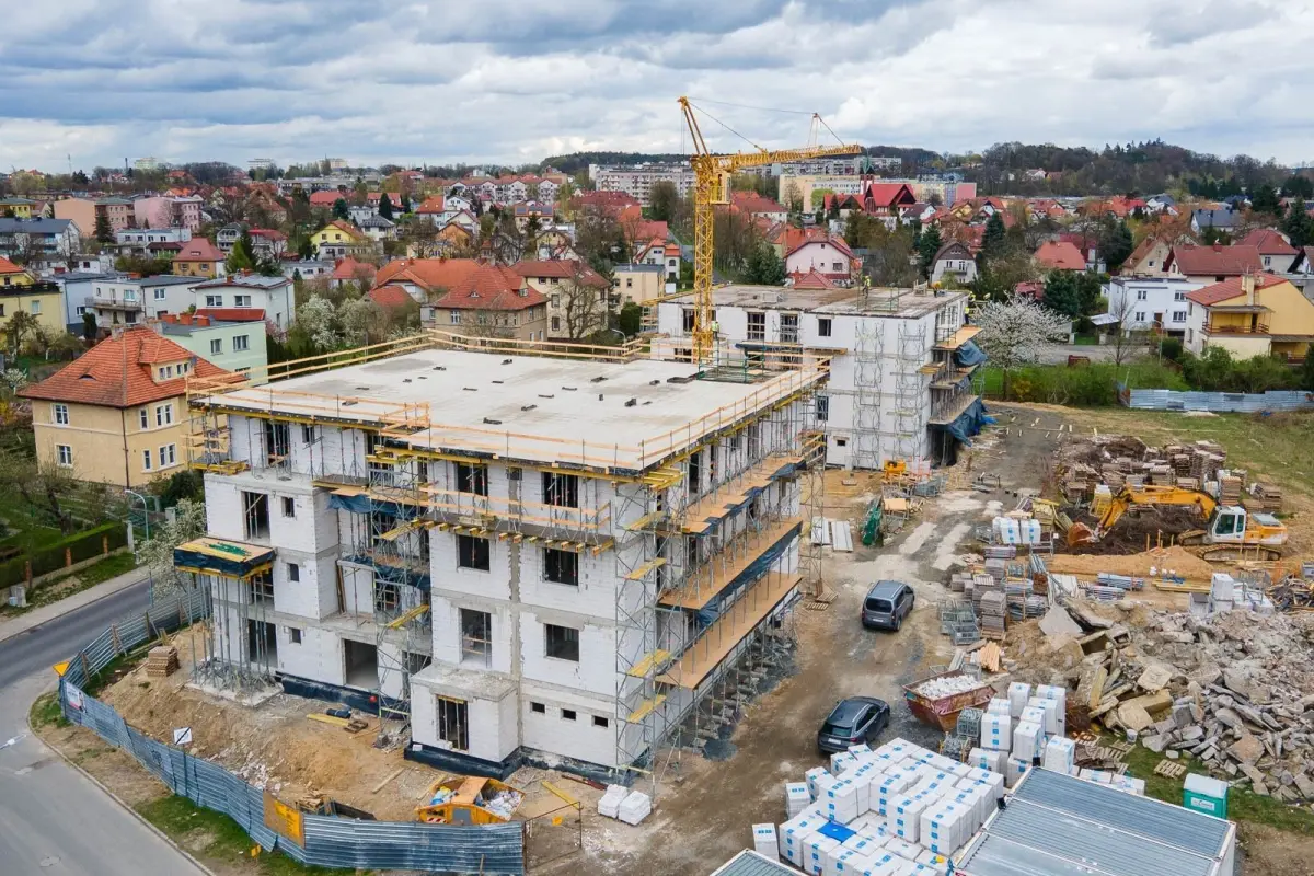 Nowe budynki przy ulicy Zwycięstwa
