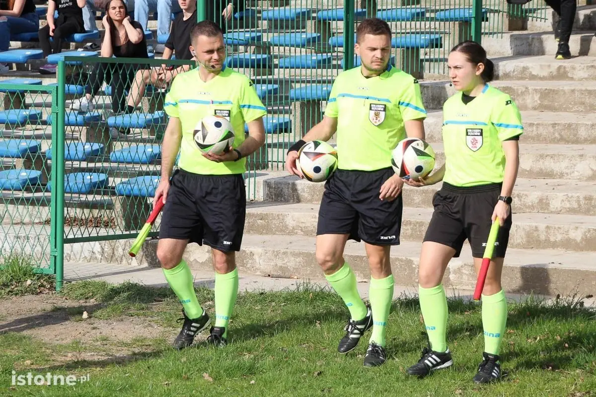 Galeria z meczu BKS - Zenit Międzybórz